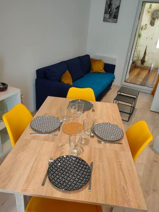 Patio Cosy Apartamento Thizy-les-Bourgs Exterior foto