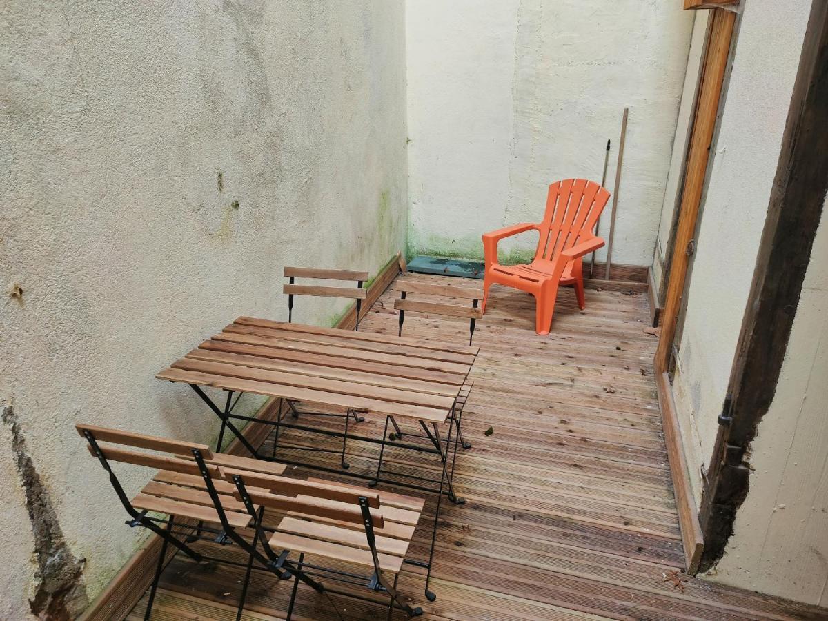 Patio Cosy Apartamento Thizy-les-Bourgs Exterior foto